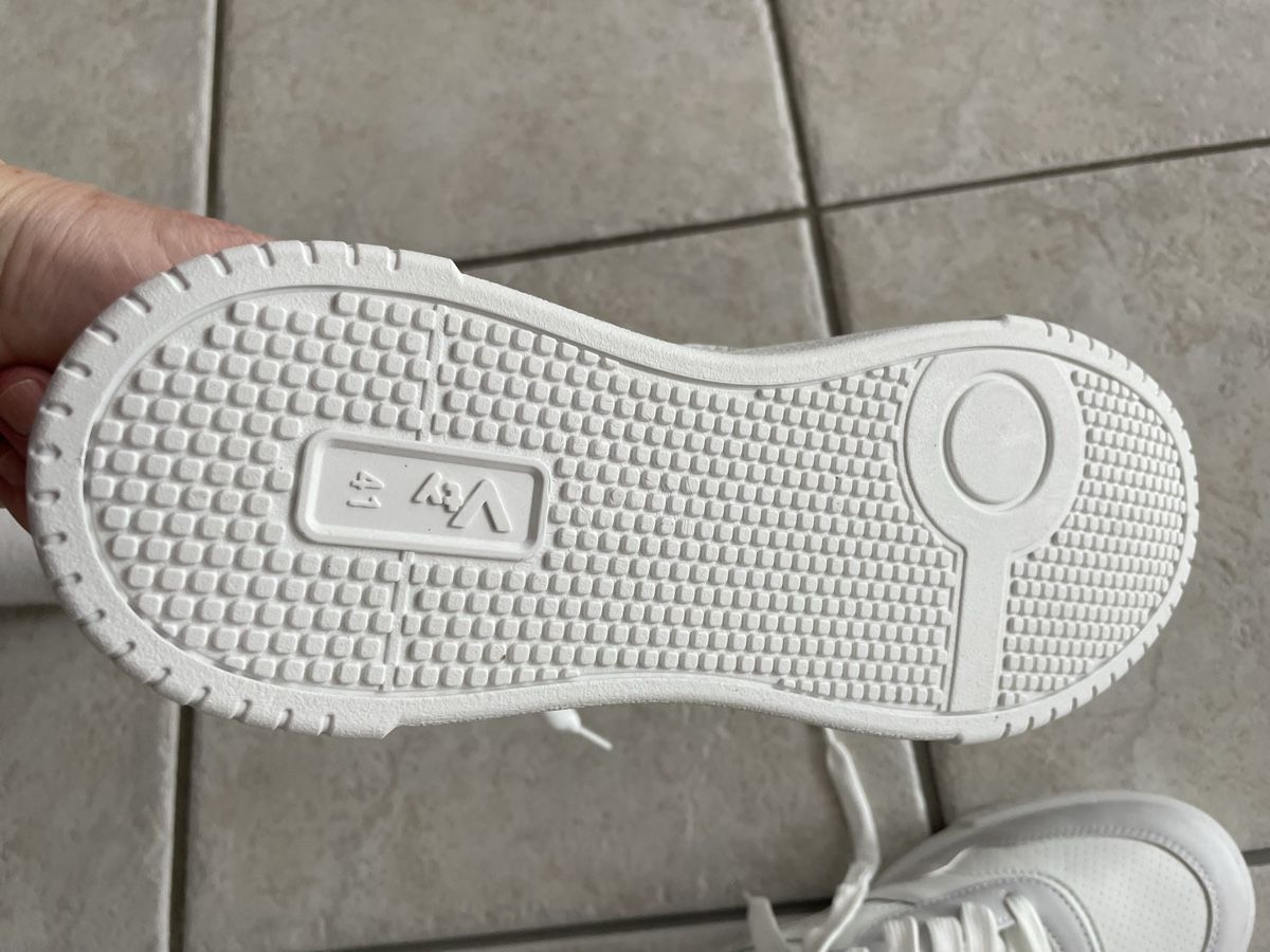 Victory Damenschuhe: Sneaker 41 – Neu (gemäss Beschreibung) aus Steffisburg von nadine1211971 1