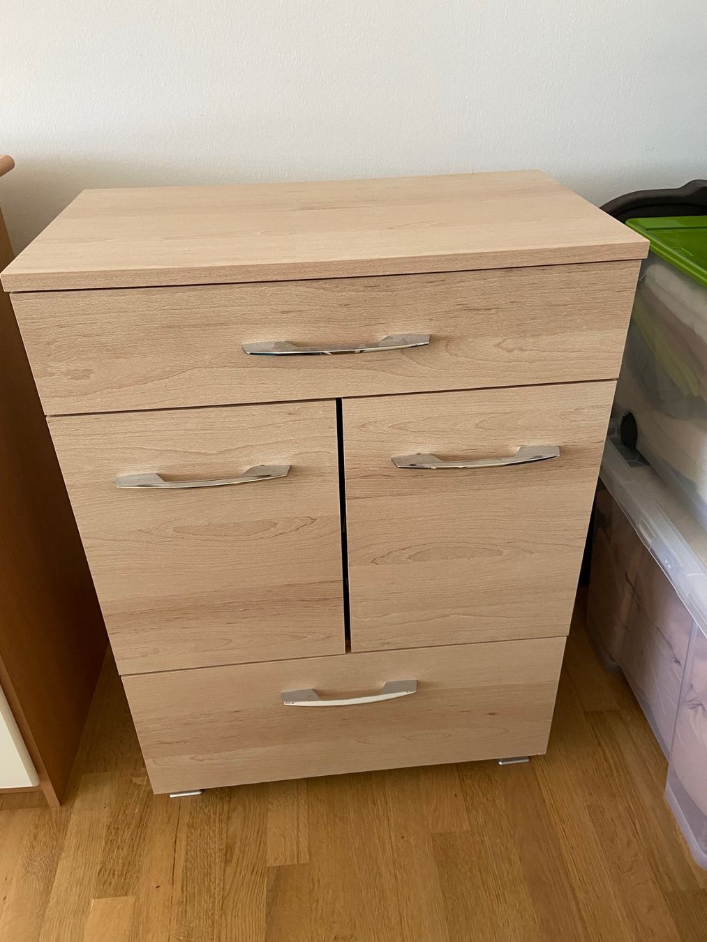 Commodes: Neuwertige Kommode – D'occasion à Willisau par paum