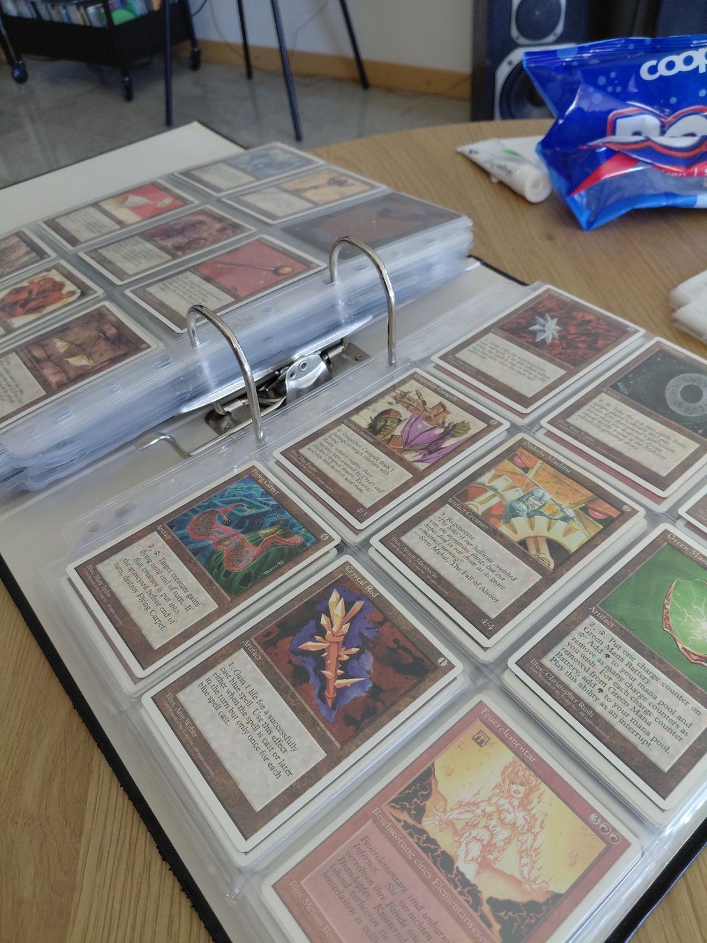 Magic The Gathering Carte collezionabili: MTG Ordner 4th Edition – Usato da Kehrsatz venduto da Jadeeeee 4