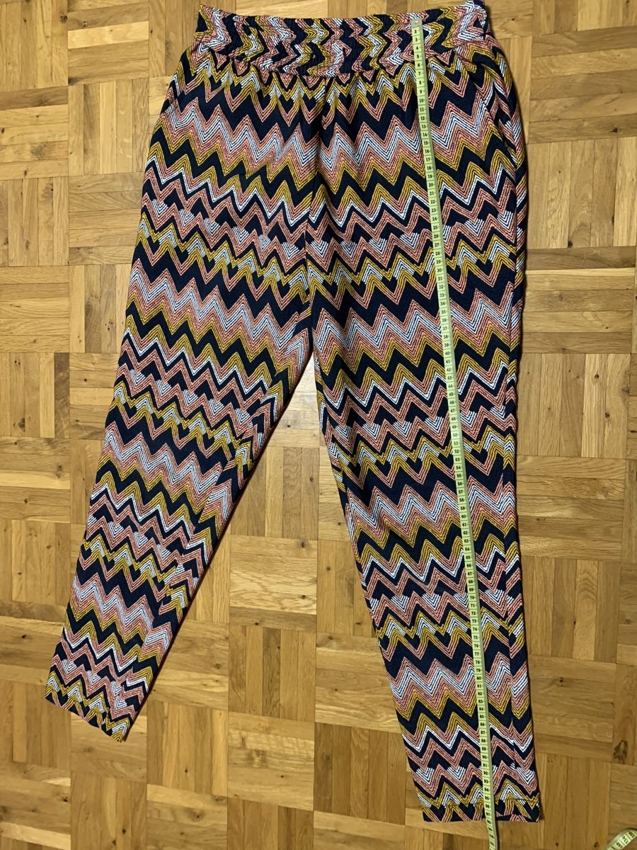 Only Hosen: Leichte Hose von Only Gr S 36 – Gebraucht aus Zizers von dalaub 2