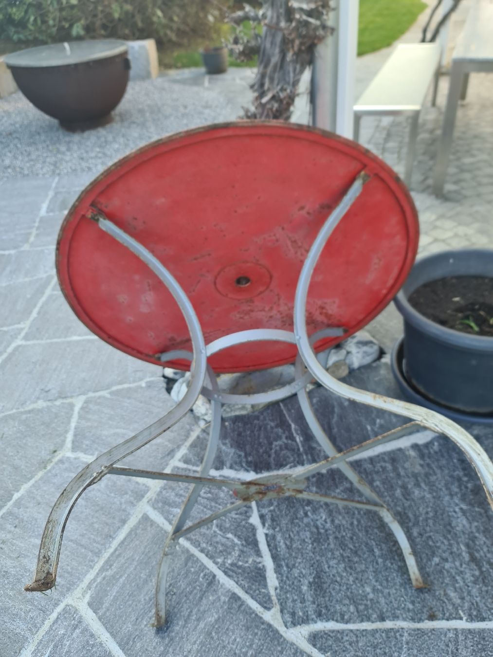 Tavoli: Blechtisch/Bigla/?/Gartentisch/Tisch/Garten/Gartenmöbel/Rar – Usato da Neukirch (Egnach) venduto da porejemplo 3