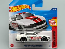 Hot Wheels Ford Mustang Dark Horse 1:64 Neu OVP
