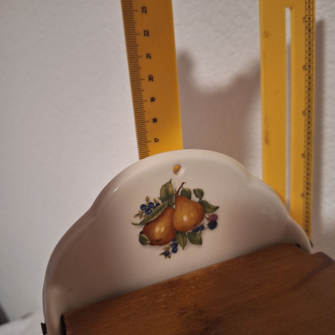 Pentole: Versand möglich.  Nostalgische Vorratsbehälter, Keramik Holz – Usato da Winterthur venduto da Goldpipau 8