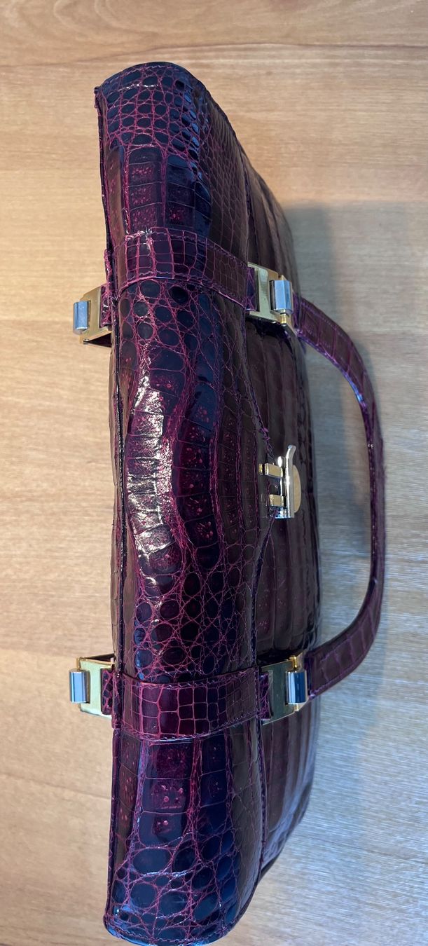 Sacs femmes: Vintage Tasche aus echtem Krokodilleder – D'occasion à Roggwil BE par KarotteV 5