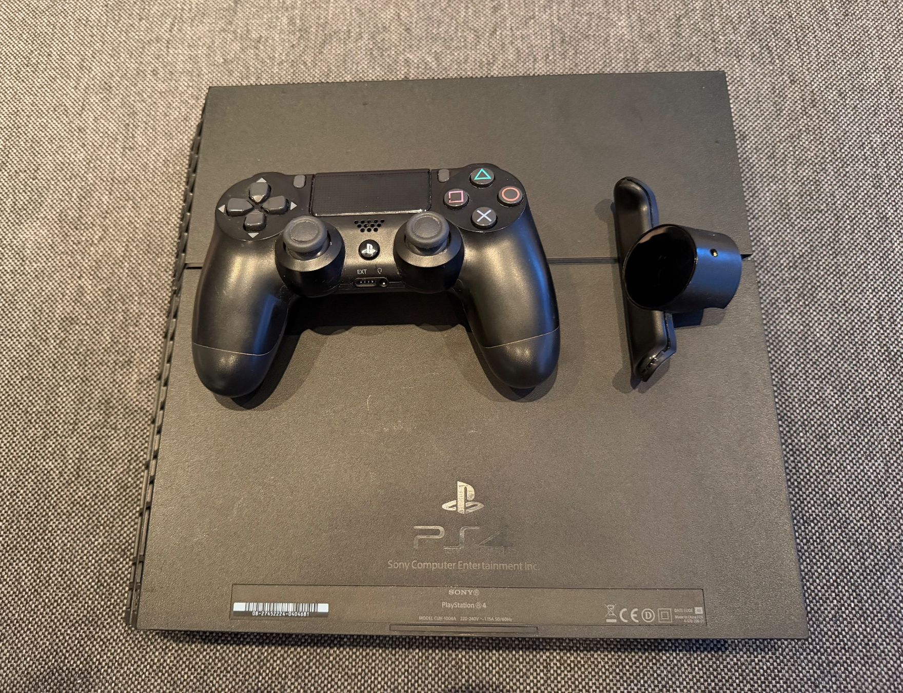 Sony Console: Sony Playstation 4, mit Controller und Backbutton Attachment – Usato da Othmarsingen venduto da tob_97cf 2