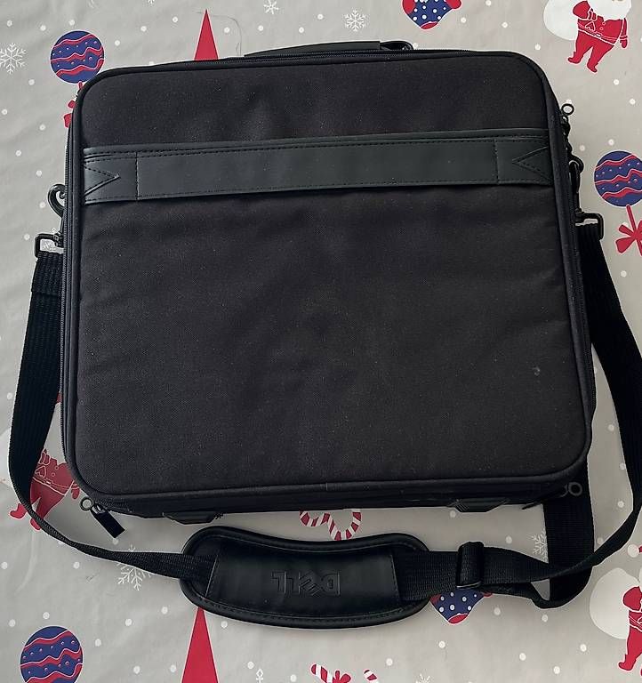 Valises & Sacs: Sacoche pour ordinateur et documents  – D'occasion à Bex par epsonstylus 1