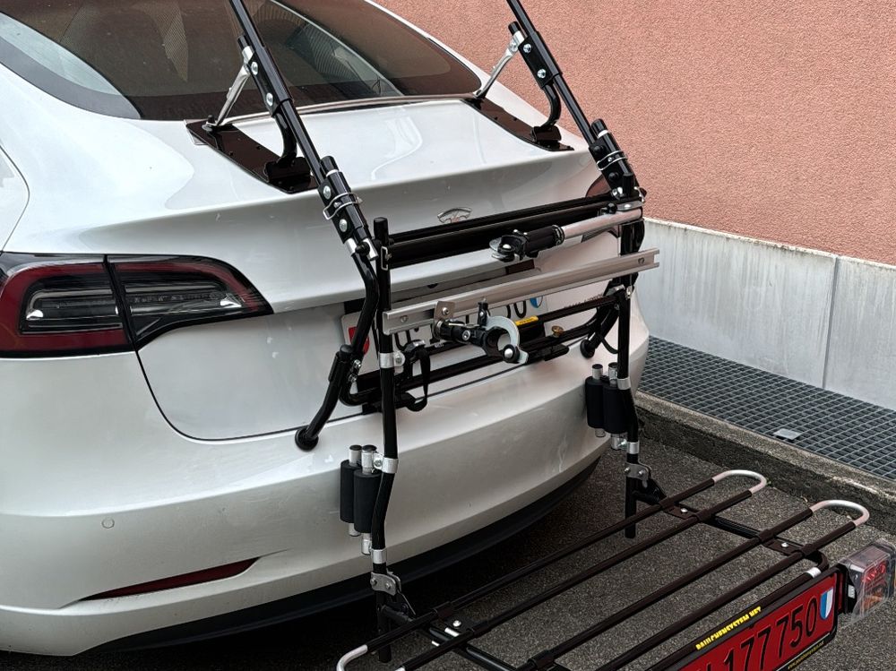 Tesla Model 3 Fahrradtrager