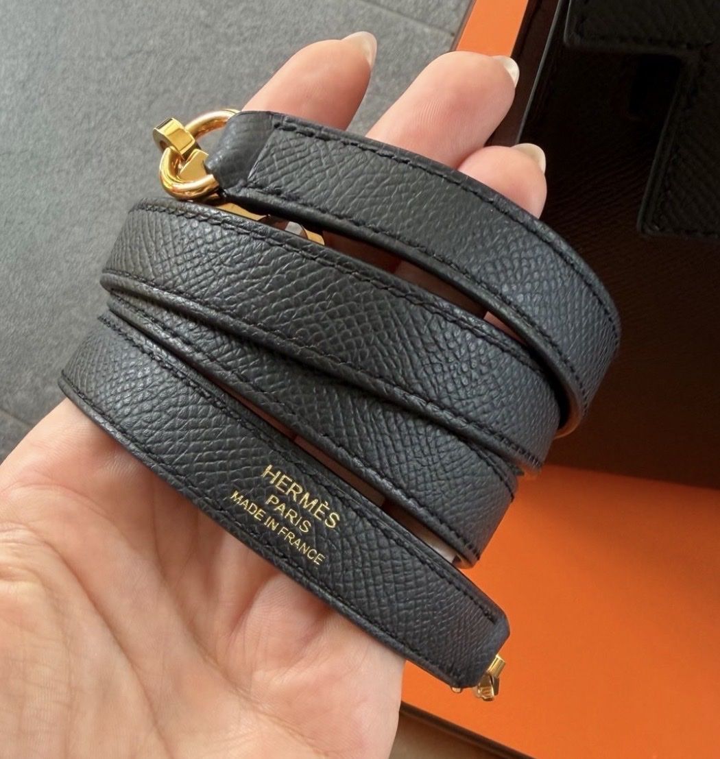 Hermès Borse da donna: HERMÈS Kelly 25 – Nuovo (secondo la descrizione) da Pfäffikon SZ venduto da happy.life 3