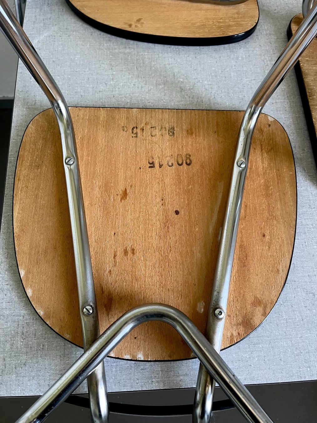 Set di tavolo e panche: Kelko Küchentisch Set – Usato da Zürich venduto da miketreeman 1