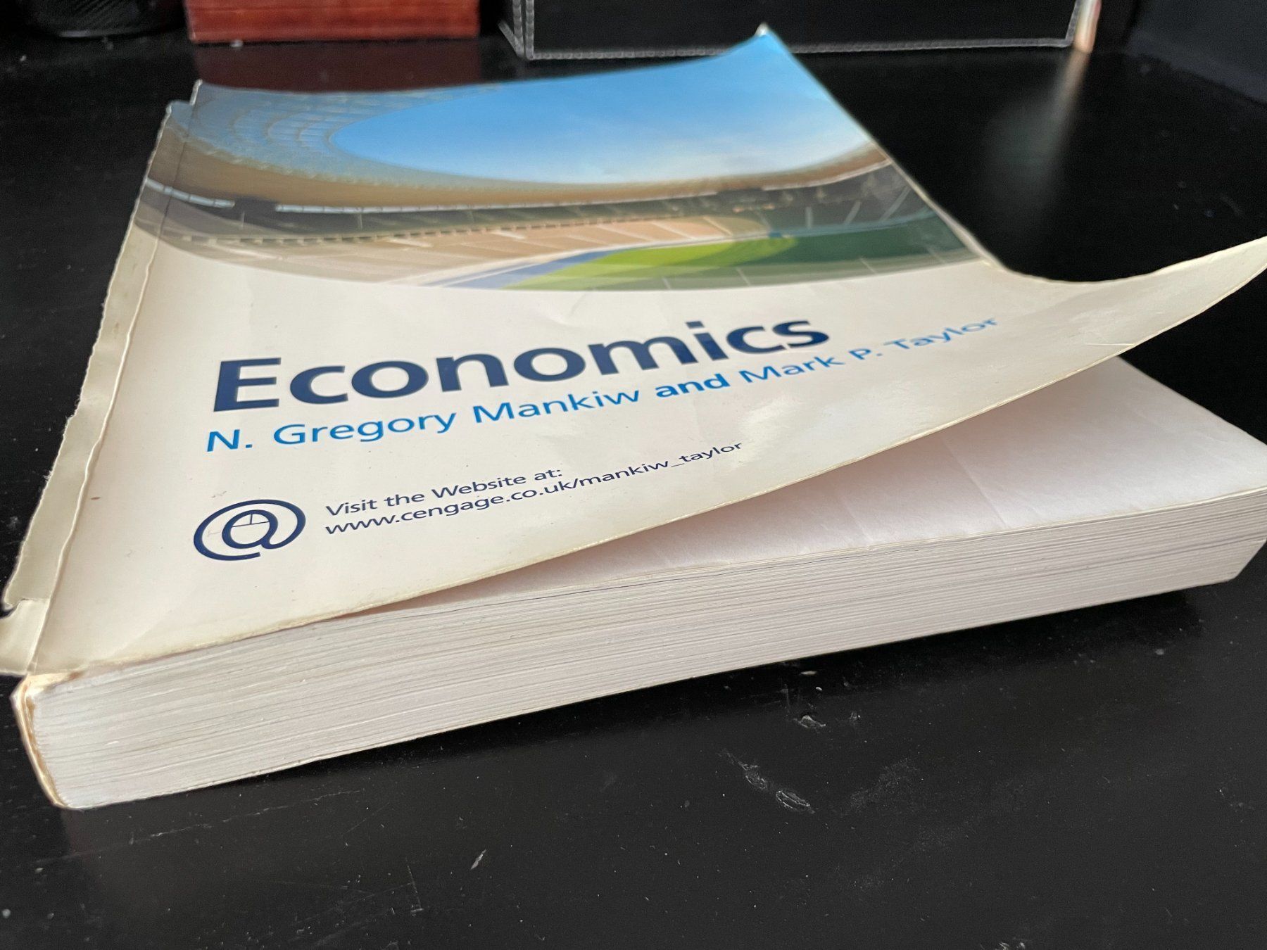 Libri: Economics - Mankiw Taylor – Usato da Hombrechtikon venduto da Uptowns 1