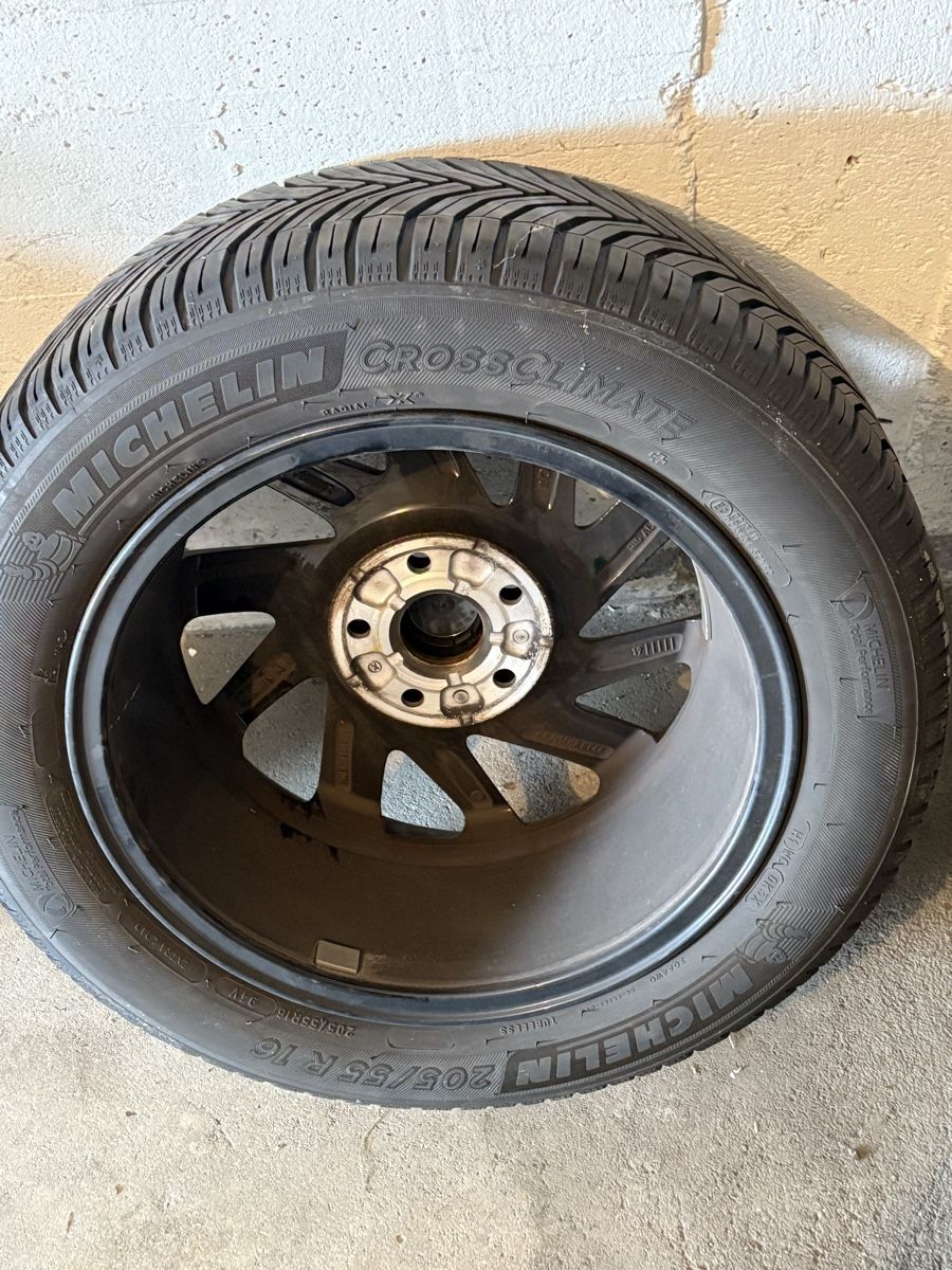 Pneumatici & Ruote complete: Original Reifen VW – Usato da Sargans venduto da AmineA 3