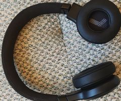 JBL live 400 bt