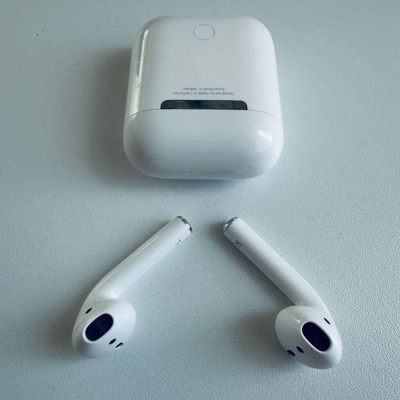 Apple Cuffie: Original Apple AirPods 2 Kopfhörer Wireless Lightning Kabel – Usato da Basel venduto da MY.AIRPODS.SHOP 7