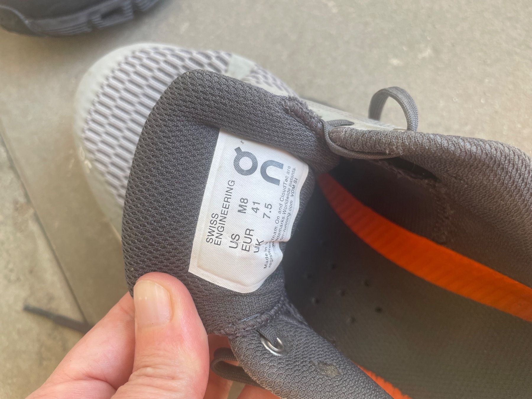 On Scarpe da uomo: On Running Cloudflyer Fossil Flame, Grösse 41 – Usato da Zürich venduto da albenire 2