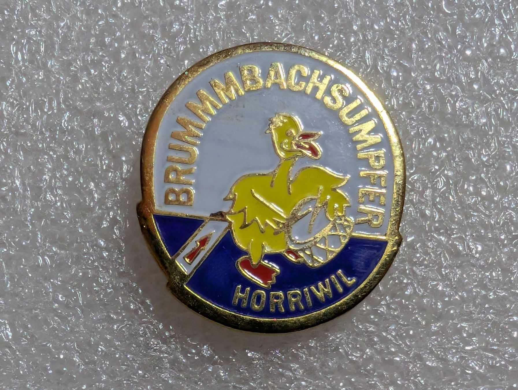 Placchette & Badge: Ansteckpin 147: Brummbachsupfer Horriswil – Usato da Oppligen venduto da Pin-Fall-Shop