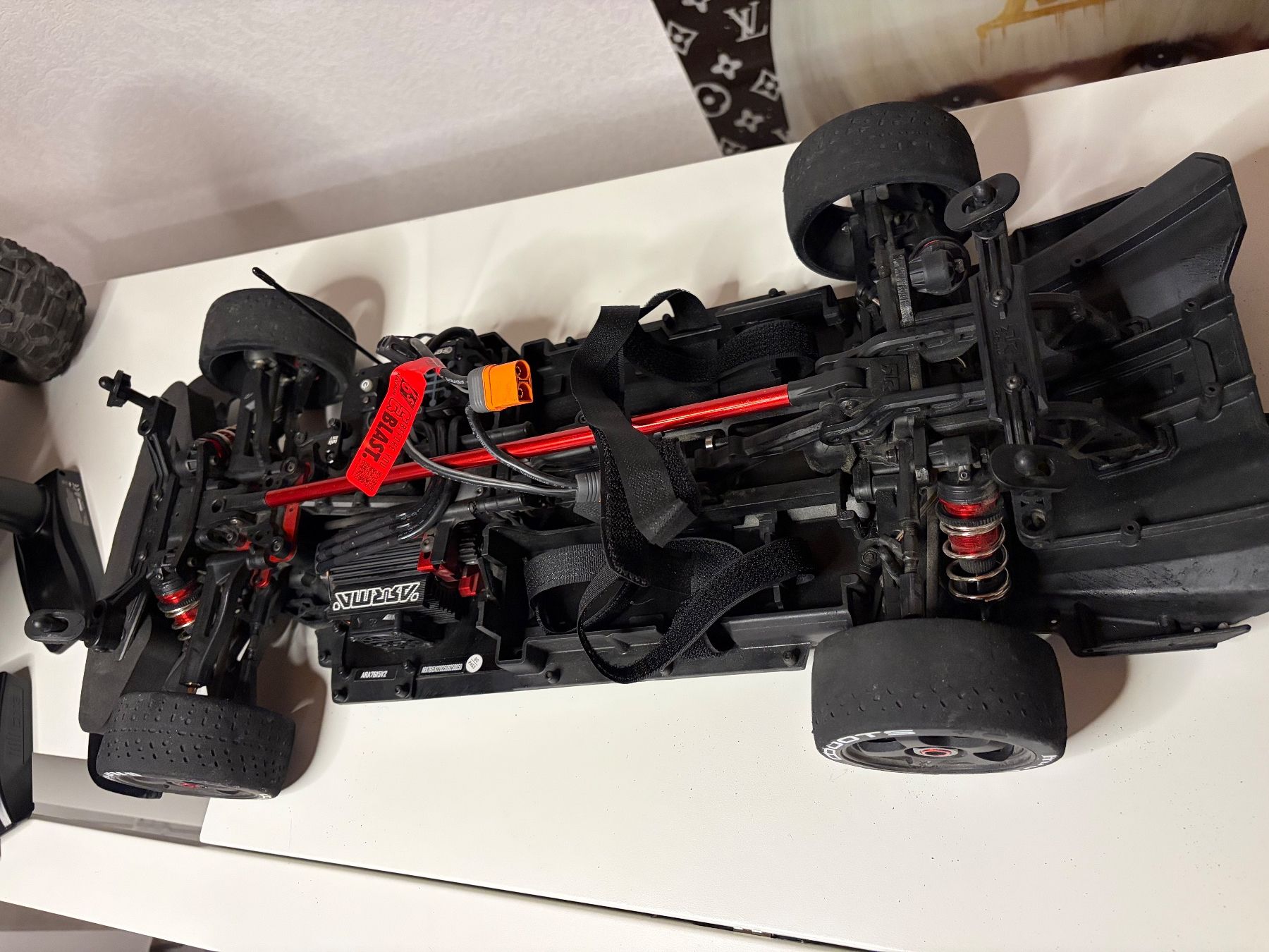 Arrma Modellismo RC: Arrma Infraction 1/7 6 fast neu – Usato da Wegenstetten venduto da PatriciaSliacka 2