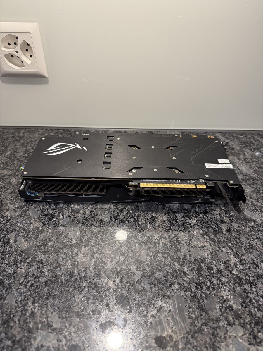 Nvidia Grafikkarten: NVIDIA ROG-STRIX GTX1080TI – Defekt aus Wohlen AG von xX_MoDz_Xx 1