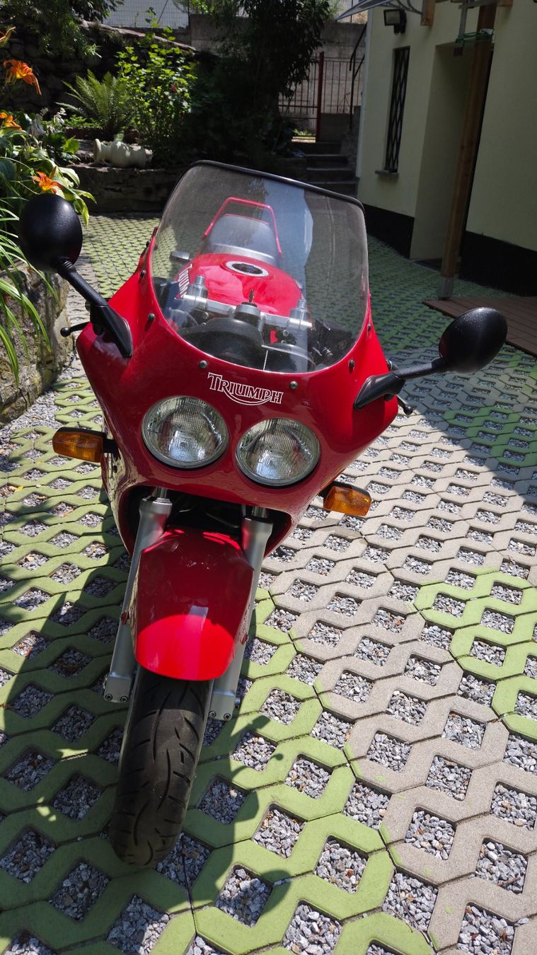 Triumph Strada: Triumph Daytona 1000 Veteran – Usato da Amsteg venduto da SpeedyMaus02 1