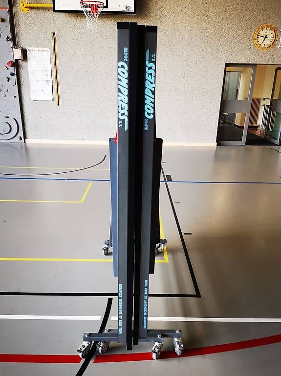 Tennis da tavolo: Indoor-Tischtennistisch – Usato da Rüti ZH venduto da Ttcrts 1