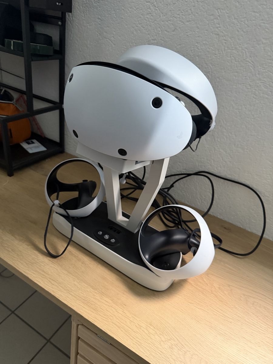 Sony Console: Playstation 5 + Vr2 Brille mit Kontroller – Usato da Filzbach venduto da Lord-Helmchen 3