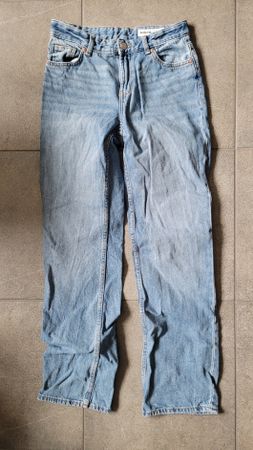 Bershka Jeans, Top Zustand, Grösse 34, Damen, hellblau