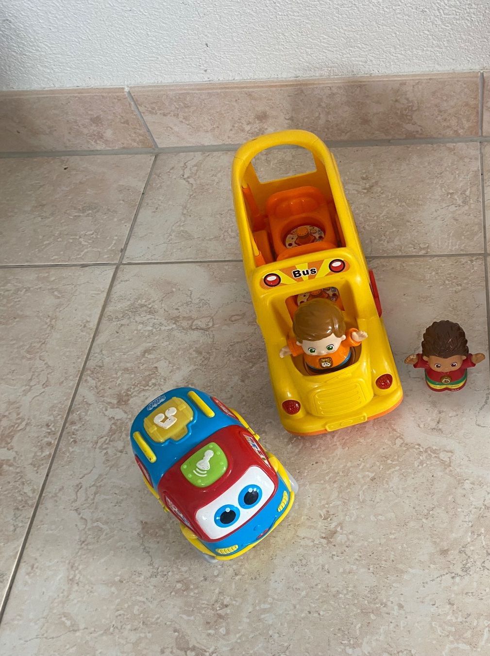Giocattoli: Diverse Spielzeuge – Usato da Winkel venduto da gatta 1