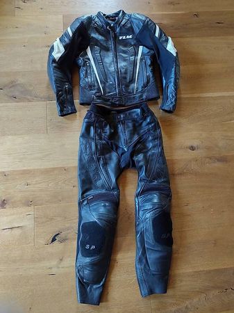 Combinaison moto cuir FLM 