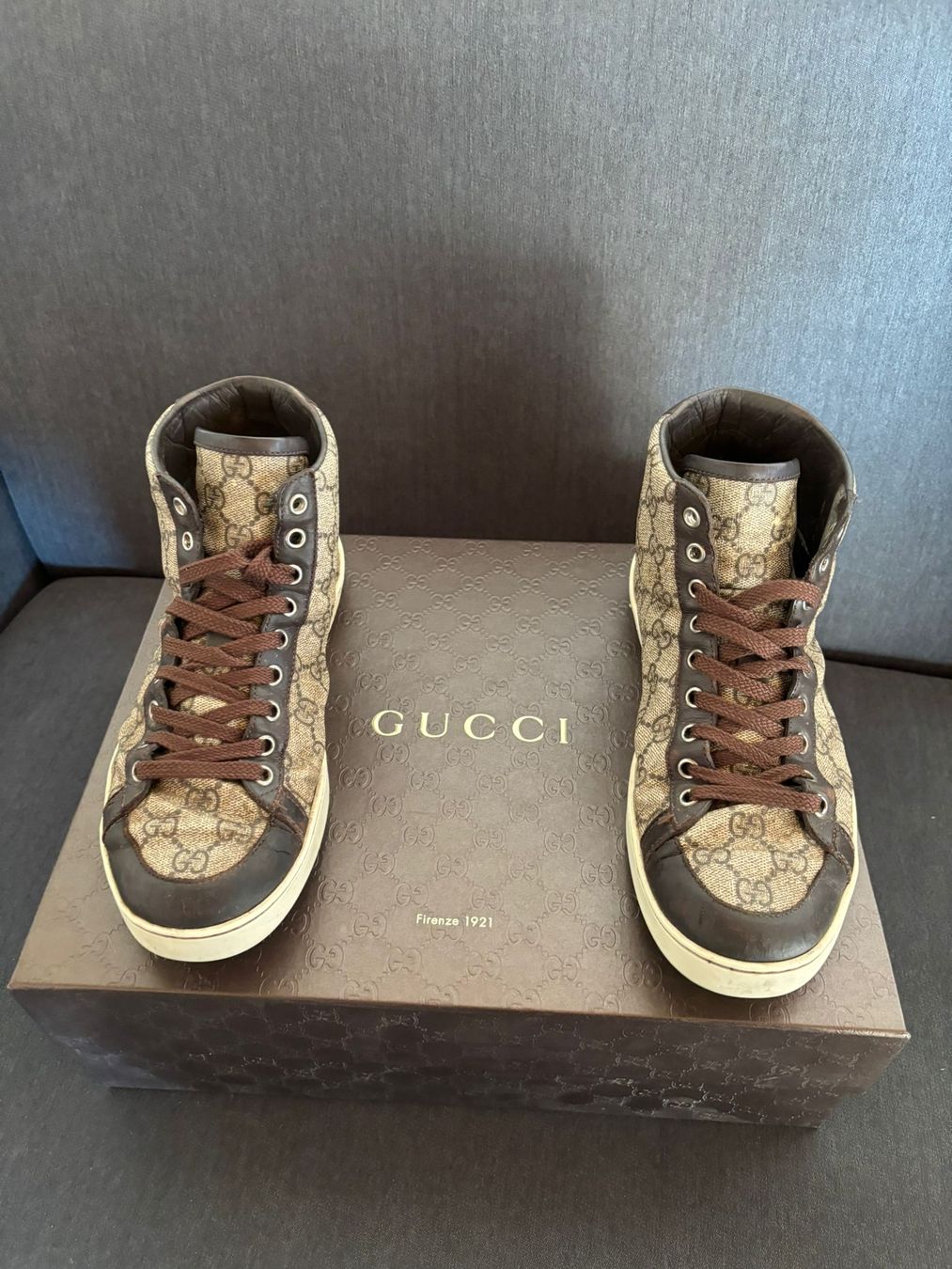 Gucci Chaussures hommes: Gucci Sneakers – D'occasion à Spreitenbach par captaincrunch