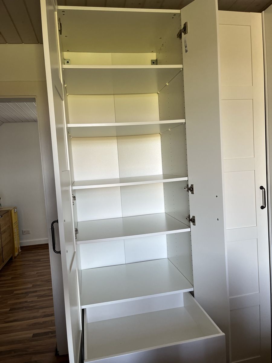 Armadi: Kleiderschrank Pax Ecklösung – Nuovo (secondo la descrizione) da Oberbuchsiten venduto da ChiquitaLady 2