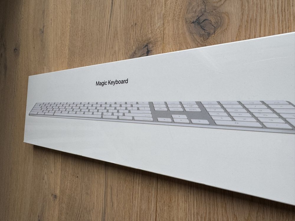 Apple Magic Keyboard OVP // CH- Layout (Neu und originalverpackt) in ...
