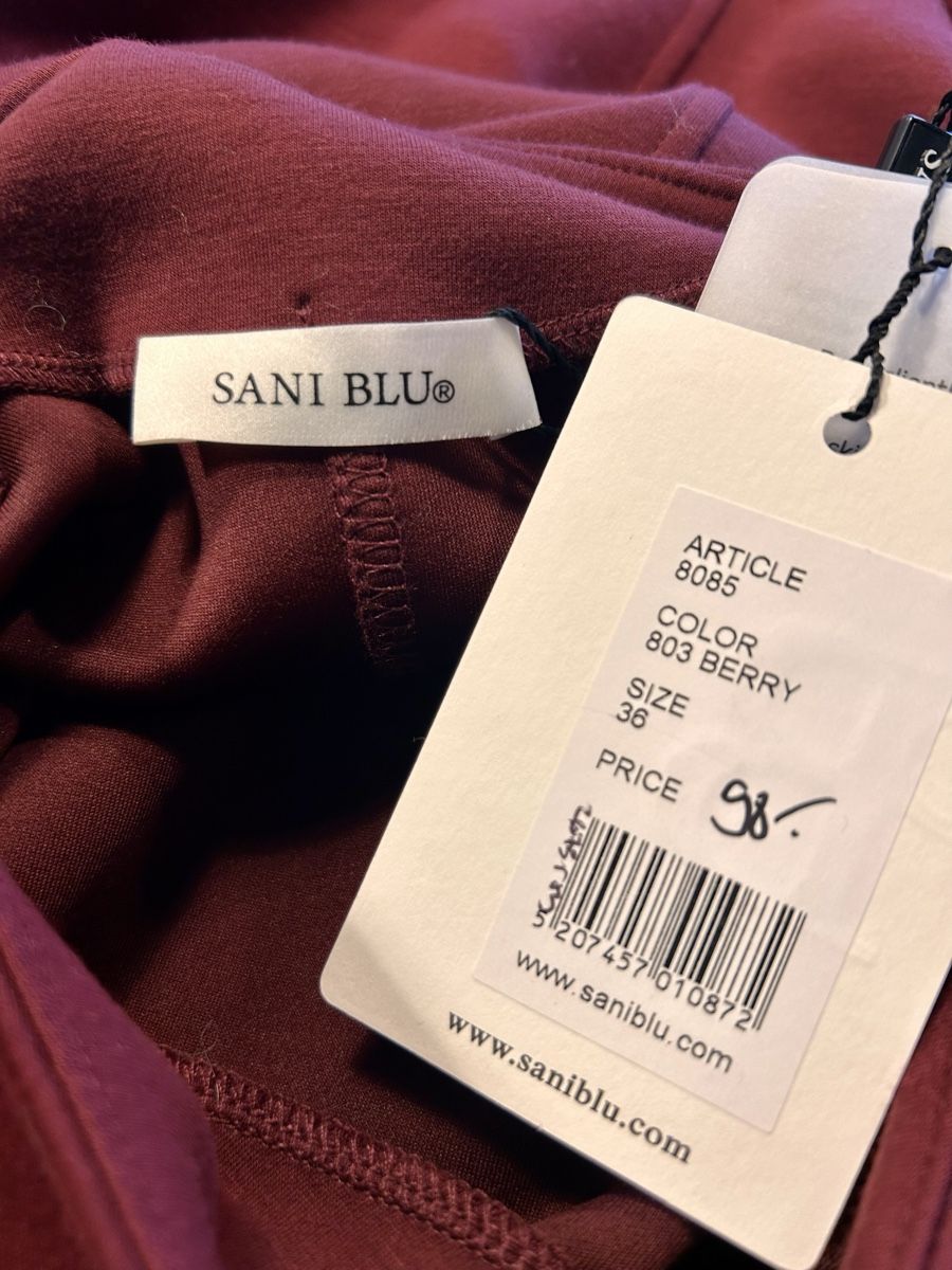 Maglioni & Felpe: SANI BLU Pullover, Grösse 36, neu mit Etikette – Nuovo e nell'imballaggio originale da Oberhasli venduto da anzis 4