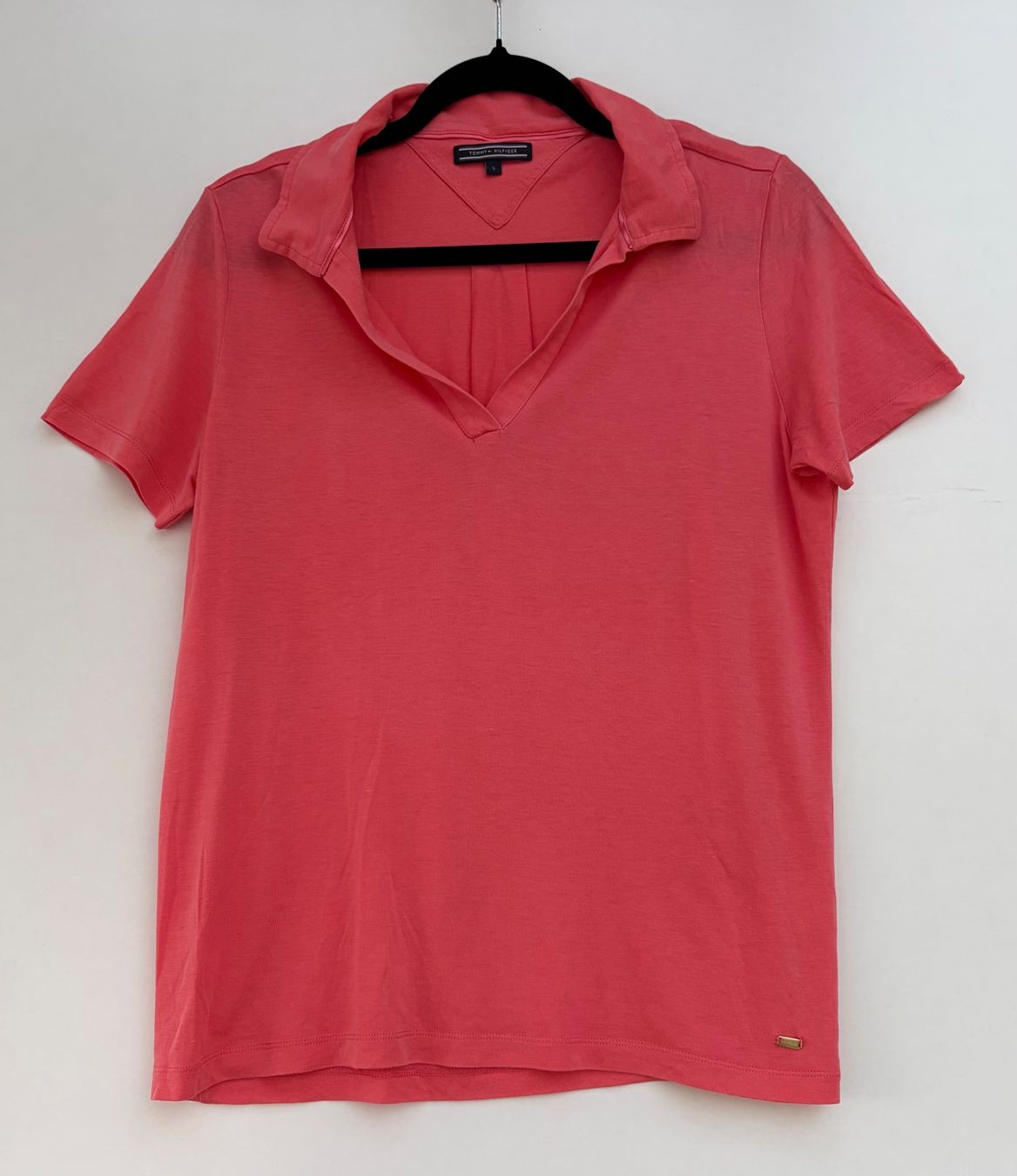 Tommy Hilfiger T-shirts: Tommy Hilfiger T-Shirt Gr.S – D'occasion à Unterägeri par Jutka_04 4