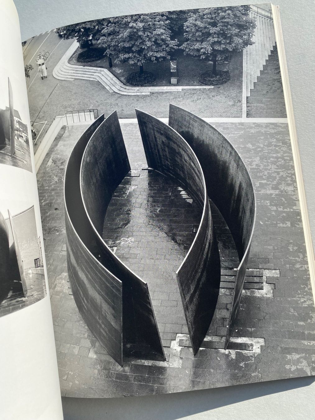 Libri: Richard Serra Running Arcs Kunstkatalog Düsseldorf – Usato da Zürich venduto da lesgarcons 6