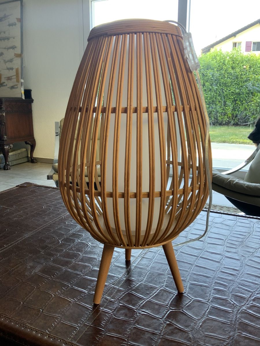 Jysk Lampade: Lampe pied bois rotin – Usato da Movelier venduto da yje_y7qj 1