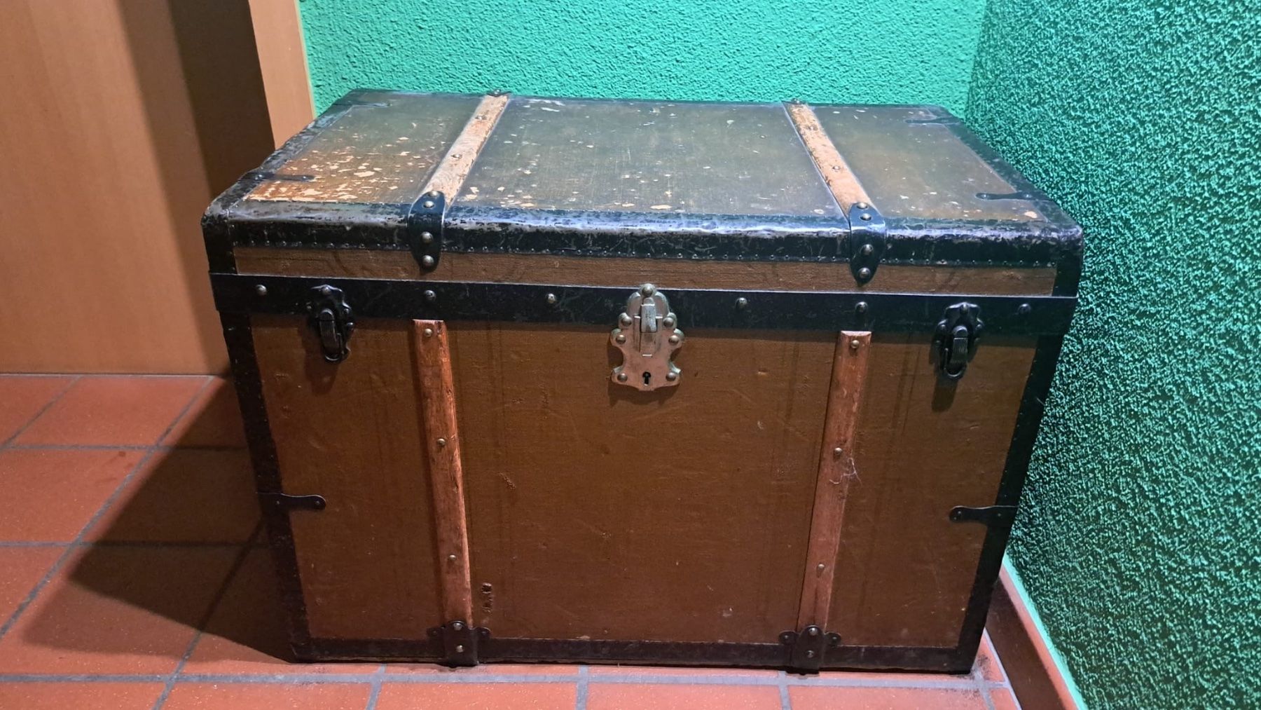 Valigie: Überseekoffer um 1900 – Usato da St. Gallen venduto da simeli-