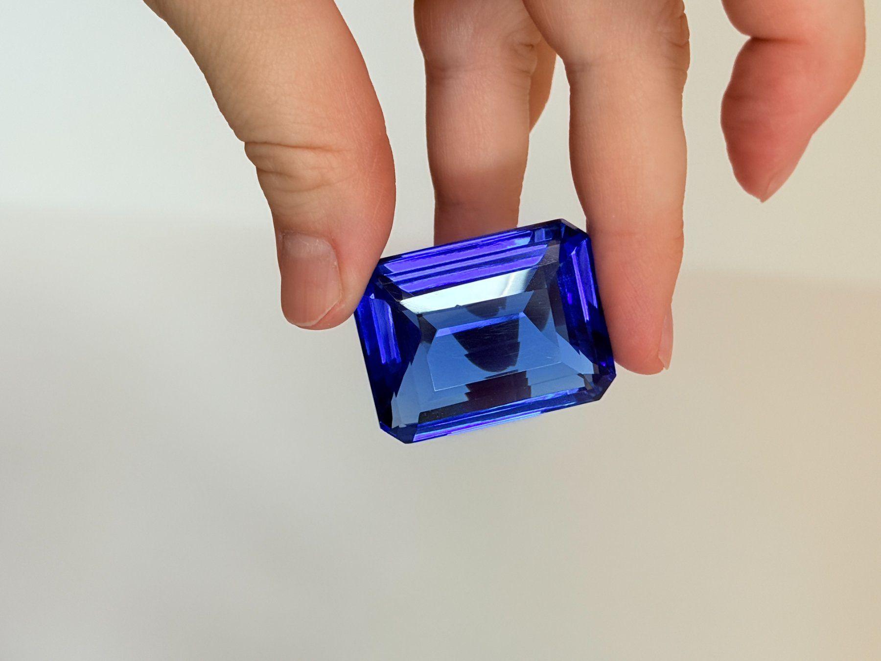 Minerali & Pietre curative: Certified 126.60 Ct  Cut Loose Gems – Nuovo e nell'imballaggio originale da Genève venduto da AWWA 8