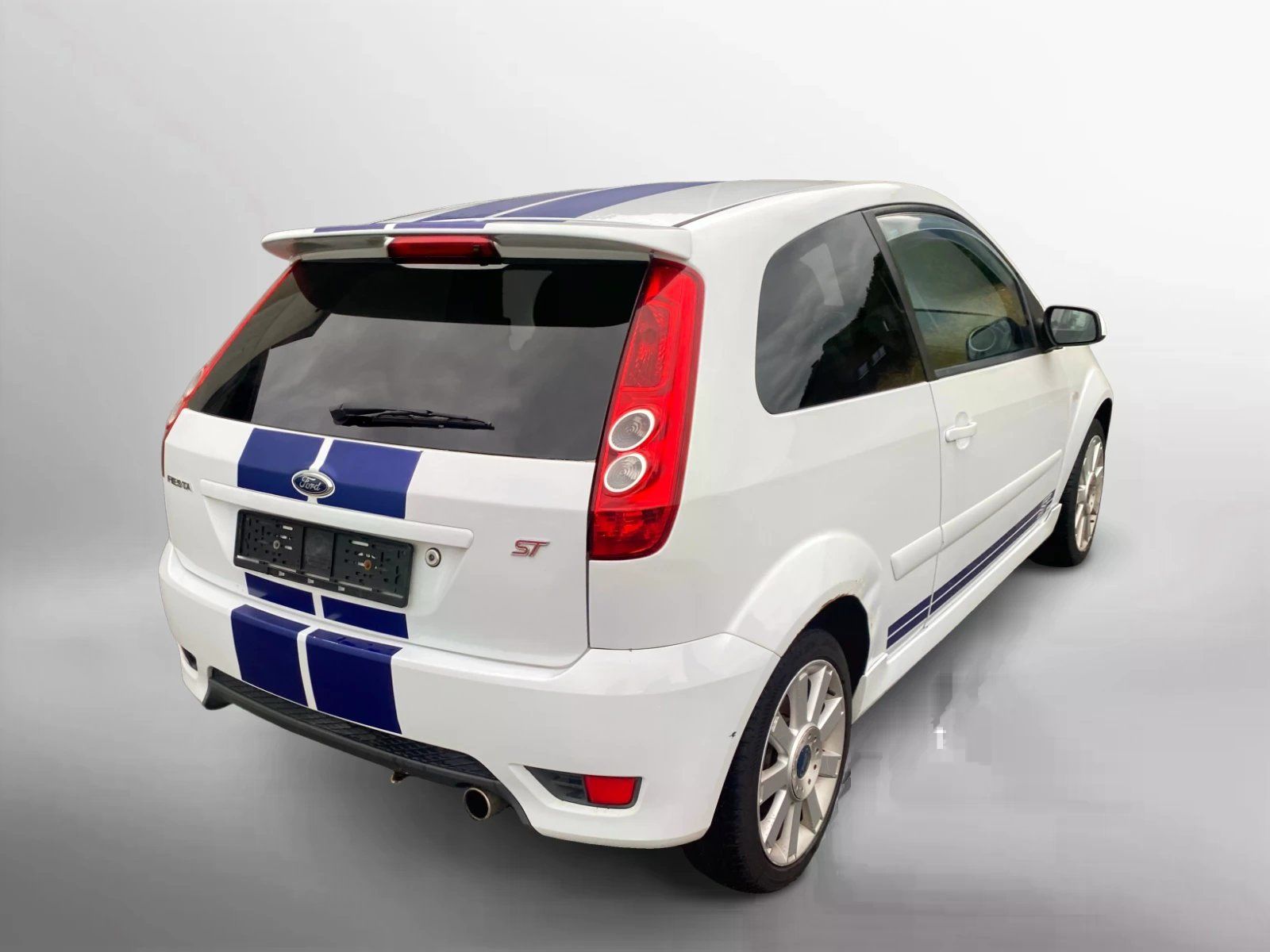 Ford Automobili: Ford Fiesta ST – Usato da Wangen an der Aare venduto da Swiss-liq24 3