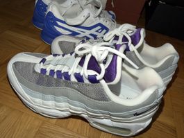 Nike Air Max 95 Sneaker grau lila guter Zustand