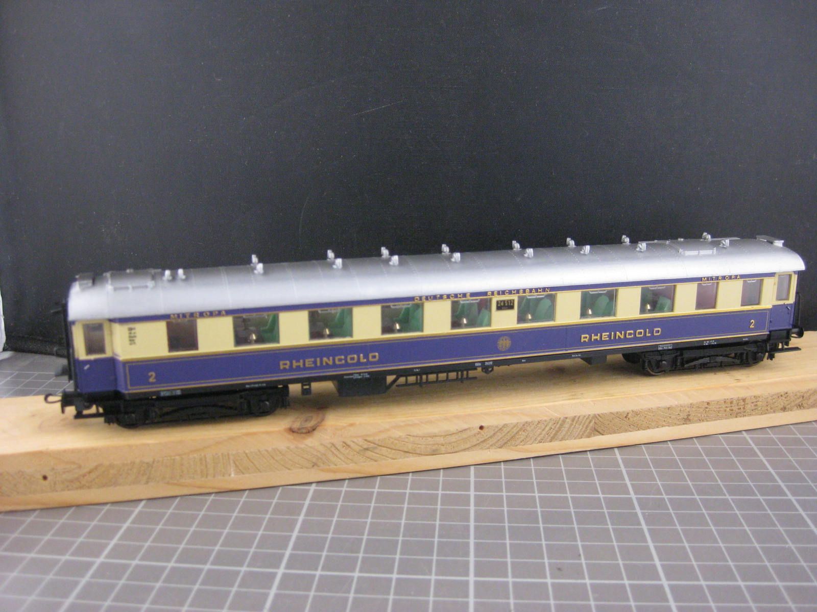 Liliput Modellini di ferrovie: Liliput Rheingold Wagen 2. Klasse – Nuovo (secondo la descrizione) da Malters venduto da Marosko