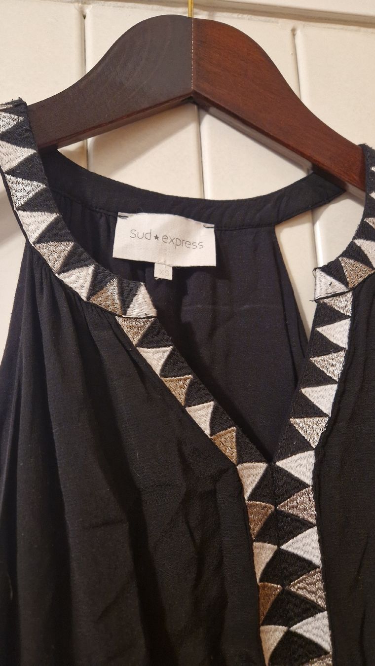 Vestiti: Robe d'été sud express – Usato da Montana venduto da cla_p9mg 1