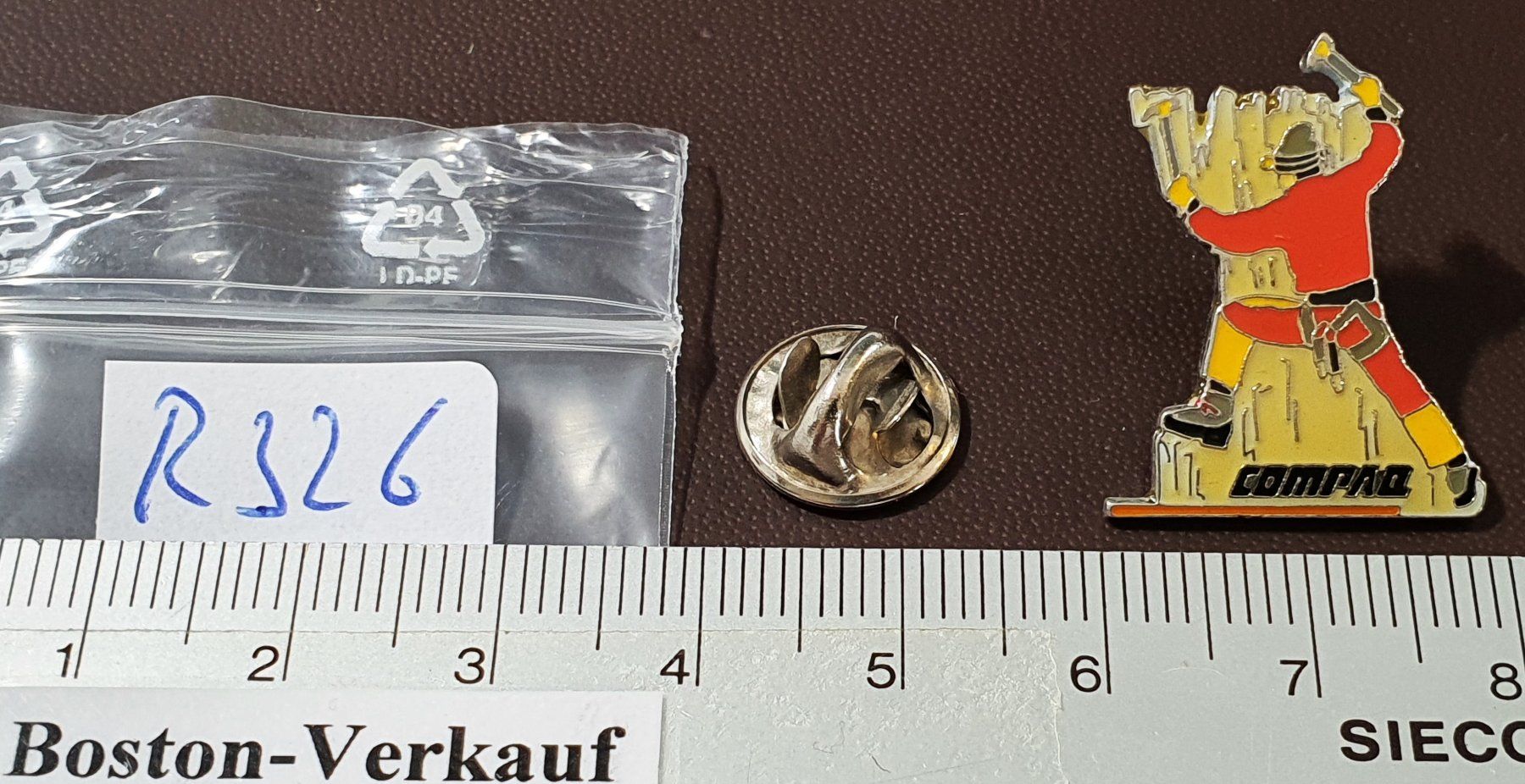 Placchette & Badge: R326 - Pin Bergsteiger COMPAQ – Usato da Reinach BL venduto da Boston-Verkauf 1