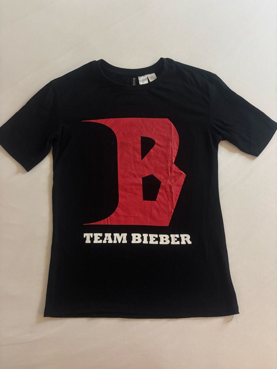 Kleiderpakete & -sets: lot t-shirt – Gebraucht aus Vouvry von sha_rk5q 4