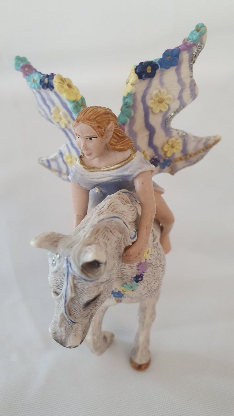 Schleich Statuette: Schleich Elfe Oleana - 70410 – Usato da Niederbuchsiten venduto da klengyel 4