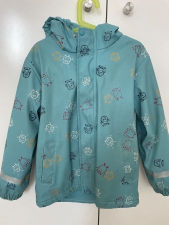 Gefütterte Regenjacke Gr. 122/128