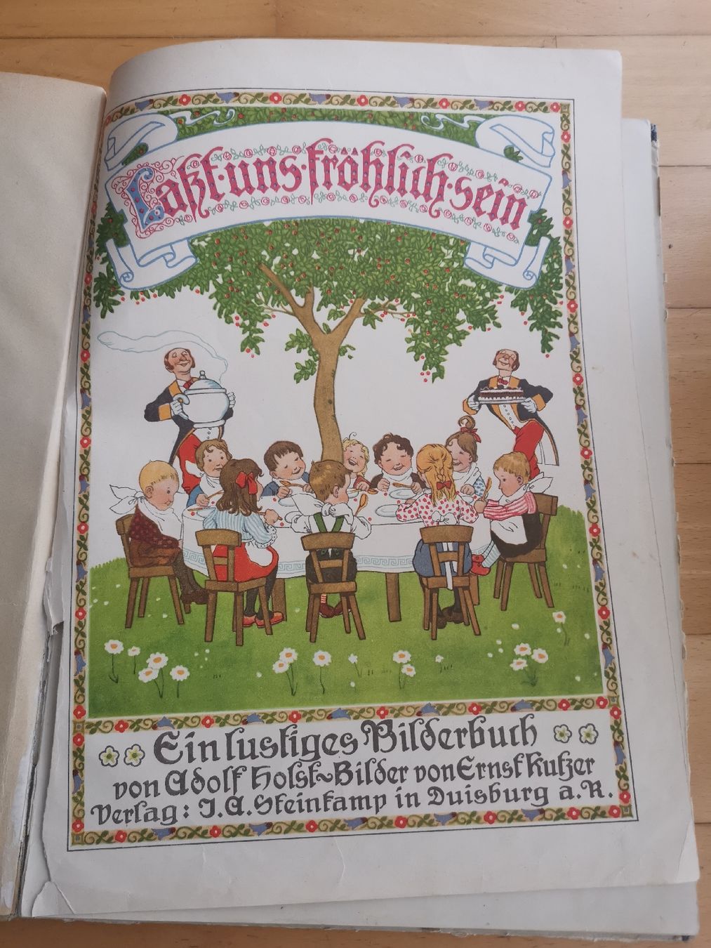 Libri: altes Bilderbuch " lasst uns fröhlich sein" – Usato da Egg b. Zürich venduto da Pronsch 1