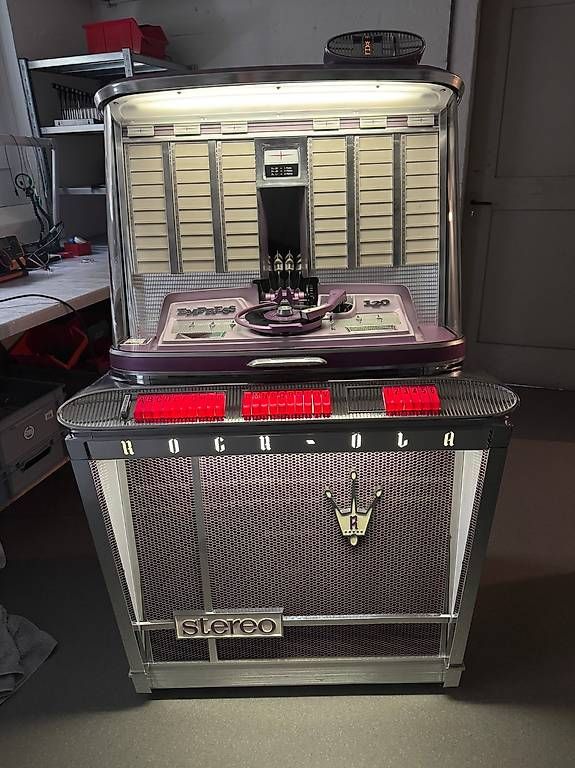 Rock-Ola Musiktruhen: Jukebox Rock Ola Empress – Gebraucht aus Goldach von Best_buy