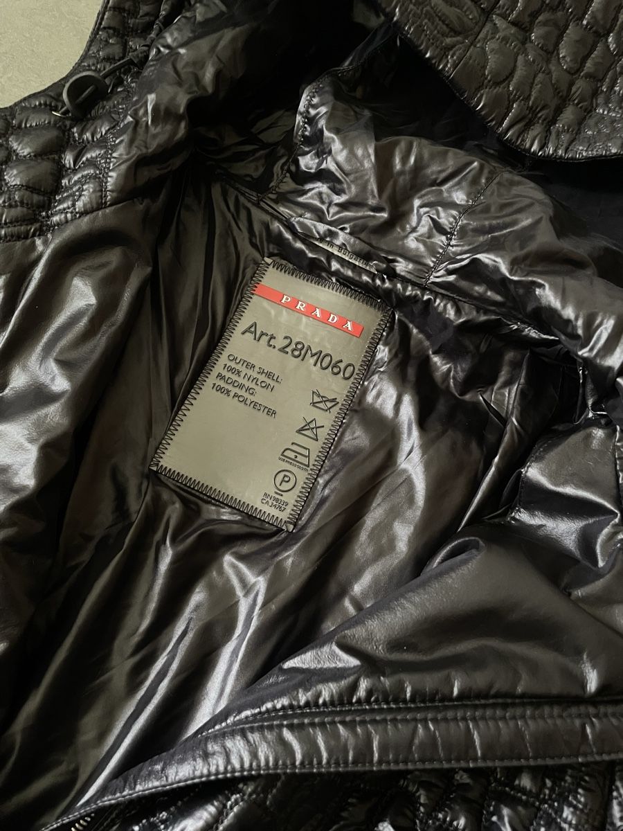Prada Giacche: Prada Jacke – Nuovo (secondo la descrizione) da Zürich venduto da megastored 4