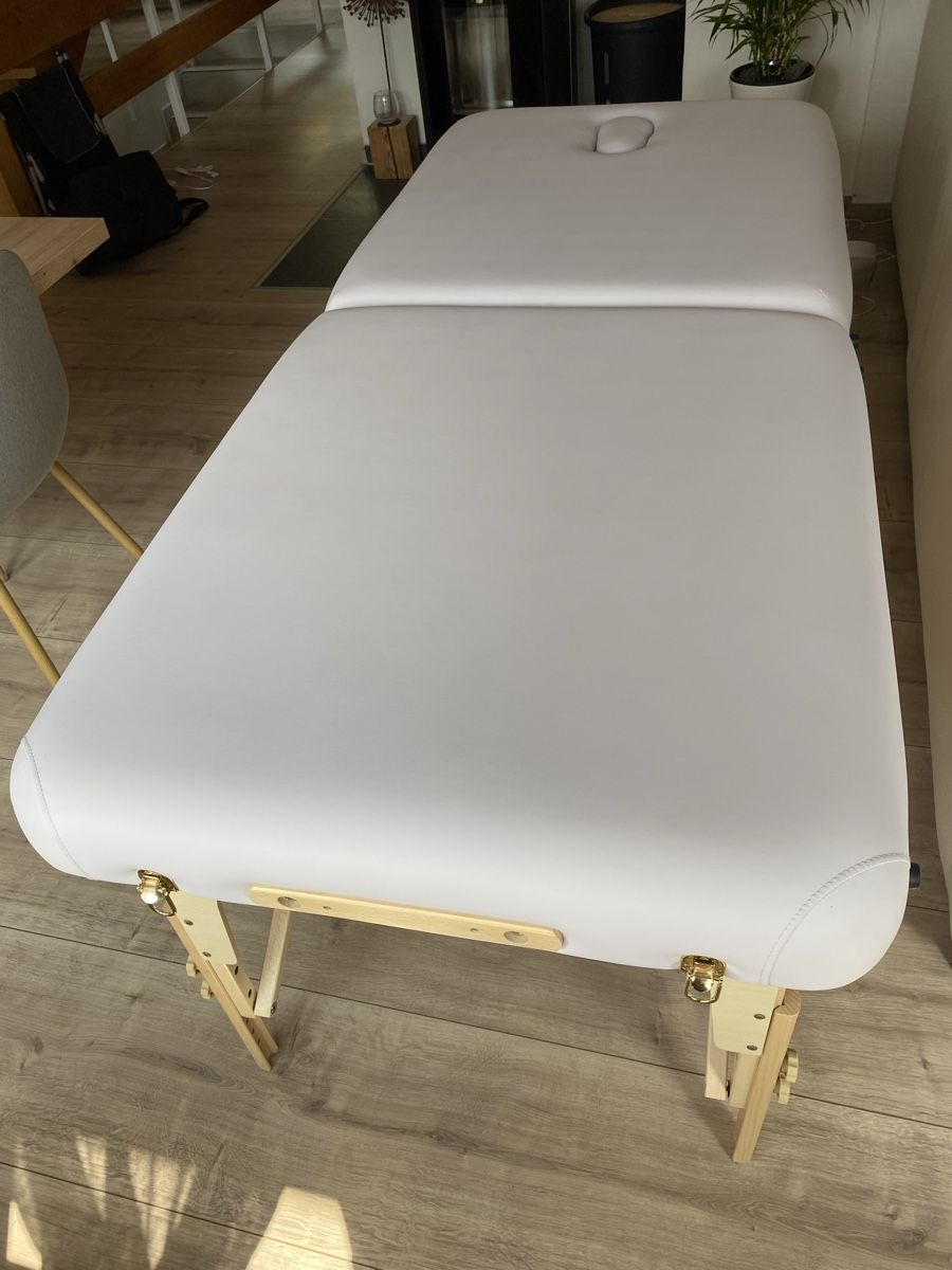Appareils de massage: Table de massage pliable avec accessoires et sac – D'occasion à Renan BE par Pcapsule 6