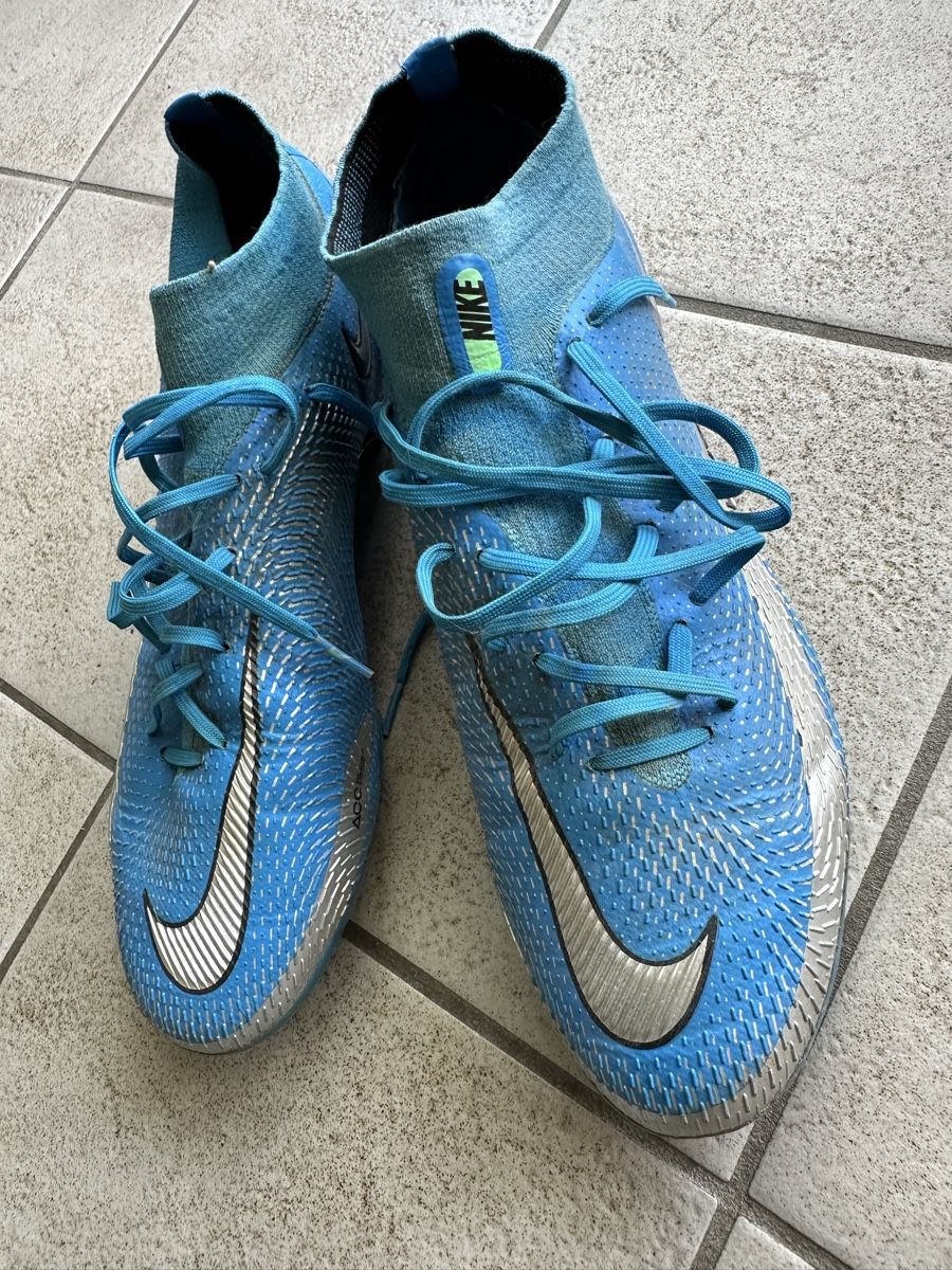 Nike Scarpe da uomo: Fussballschuh Nike Phantom Gr 46 – Usato da Sierre venduto da Tracy83