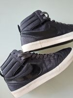 Basket Nike Montantes Noires T.40 -